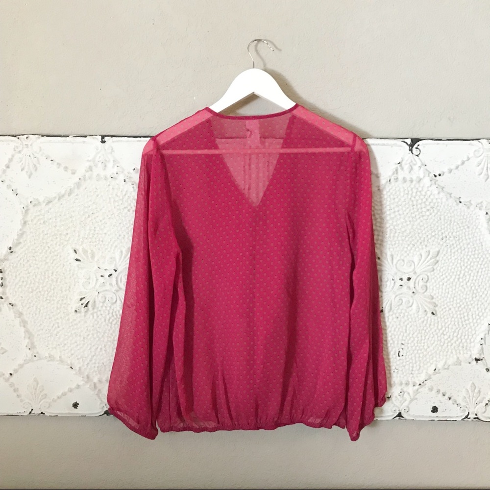 {Francesca’s} Fuchsia V-Neck Front Ruffled Blouse - Picture 2 of 4